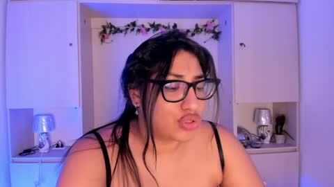 GABRIELA LOPEZ online show from May 23, 1:59 am