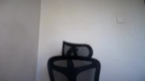 Emma online show from May 4, 7:01 am