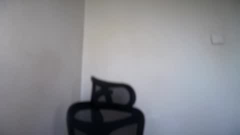 Emma online show from May 6, 7:12 am