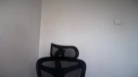 Emma online show from May 8, 7:22 am