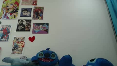      ing  online show from April 10, 4:18 am