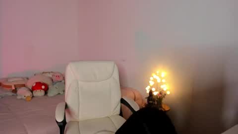              online show from March 2, 10:58 am