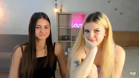 Snapshot of caressyourself chatting on December 29, 6:16 pm caressyourself online show from December 29, 6:16 pm