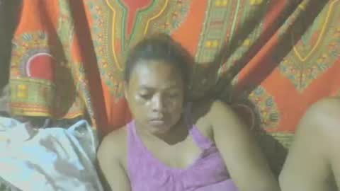 carinesexy69 online show from January 2, 9:28 pm