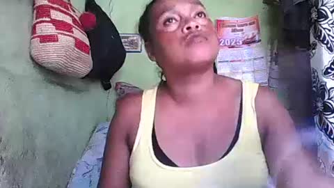 carinesexy69 online show from January 31, 9:59 am