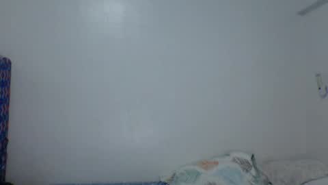 Cassie online show from April 7, 1:13 pm