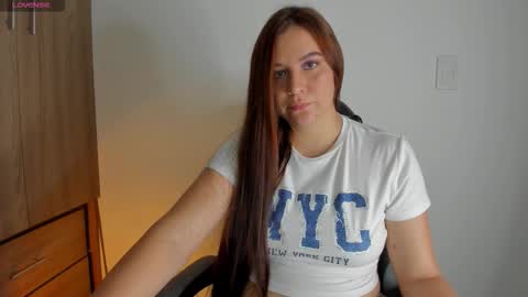 Snapshot of carlaa_smith chatting on September 11, 3:07 am Carla Smith online show from September 11, 3:07 am