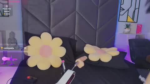 Carla  online show from March 18, 6:35 pm