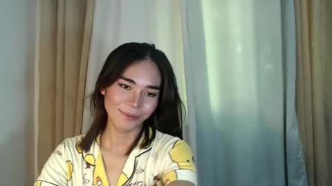 Snapshot of carmellawizardcumx chatting on October 9, 2:48 am Carmella online show from October 9, 2:48 am