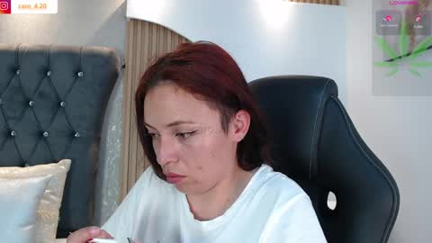 Caro Fisher online show from May 19, 1:51 pm