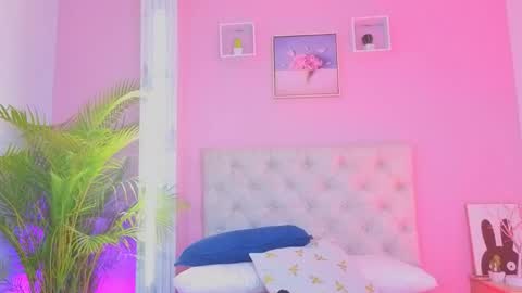caro_lovings online show from June 4, 3:55 am