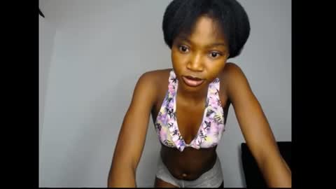 caroline online show from June 22, 4:09 am
