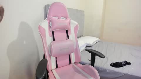 carol gomez73 online show from April 5, 6:01 am