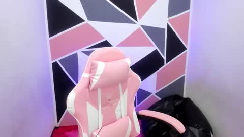 Carol  online show from October 20, 3:37 pm