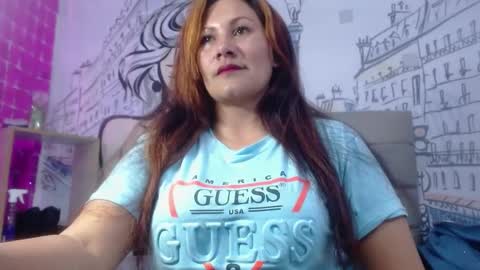 Snapshot of carol_stonee chatting on September 19, 3:44 pm Carol Stonee online show from September 19, 3:44 pm