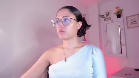 Caroline online show from October 2, 6:46 pm