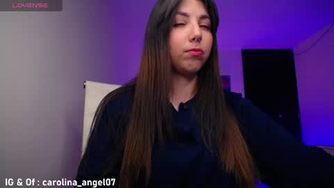 Carolina  online show from May 2, 4:27 am