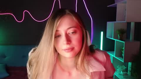 Carolina online show from December 13, 1:15 am