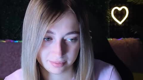 Carolina online show from October 5, 1:43 am