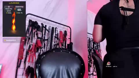 carolina online show from February 10, 9:40 pm