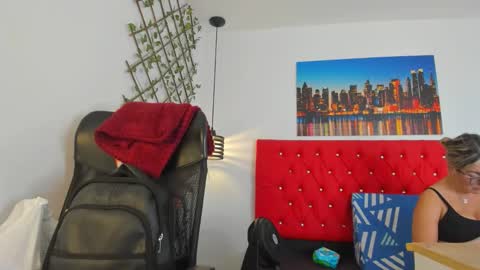 Carolina online show from November 8, 7:08 pm