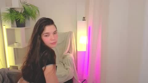 Caroline online show from September 30, 6:30 am