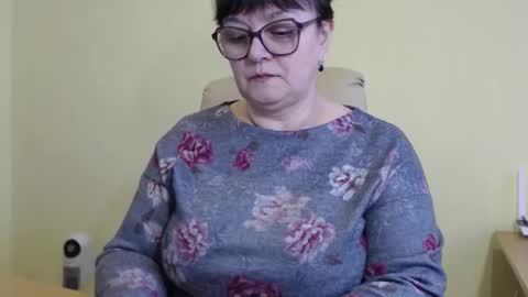 CarolineDream  online show from December 15, 7:13 am