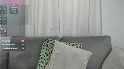 Caroline  online show from May 11, 2:45 pm
