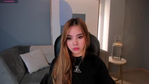 Snapshot of carolinegrace_ chatting on December 24, 3:16 am Caro online show from December 24, 3:16 am