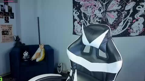 CarolineRichter online show from May 4, 2:59 am