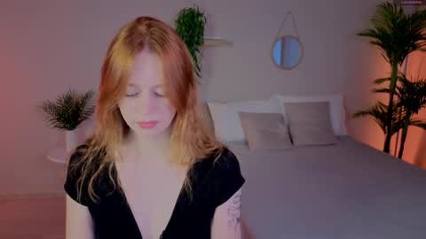 Snapshot of carolinnk chatting on September 20, 2:26 pm Caro online show from September 20, 2:26 pm