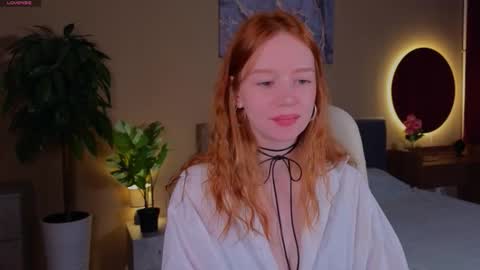 Snapshot of carolinnk chatting on September 27, 2:02 pm Caro online show from September 27, 2:02 pm