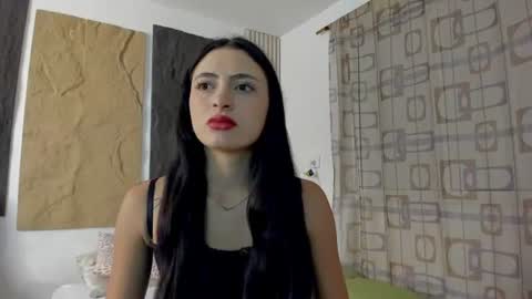 caroll_marquez online show from July 24, 11:52 am