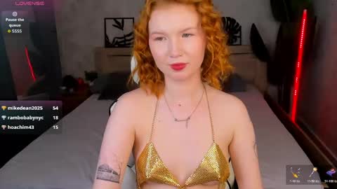 Anna online show from April 27, 2:14 pm