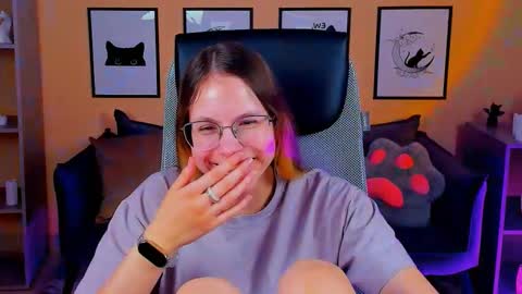 carrie_roses online show from October 10, 5:45 am