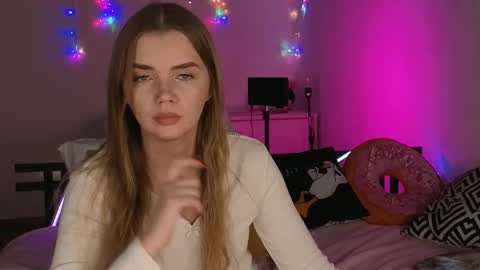 carriebradshawww online show from February 5, 8:17 am