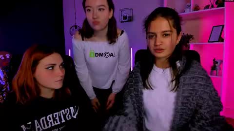 casey_meow_ online show from January 18, 10:00 am