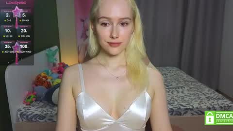 My name is Casey... Nice to meet you  I will be happy to have funthumbs up please its important online show from May 8, 7:55 am