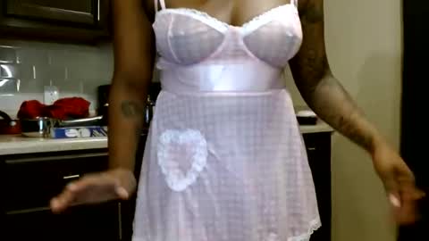 Casey online show from May 27, 2:08 am