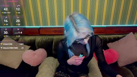 Snapshot of cassandrastars chatting on January 23, 10:32 am Cassandra online show from January 23, 10:32 am