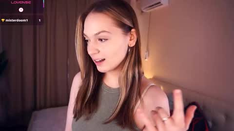 Adele online show from December 22, 6:27 am