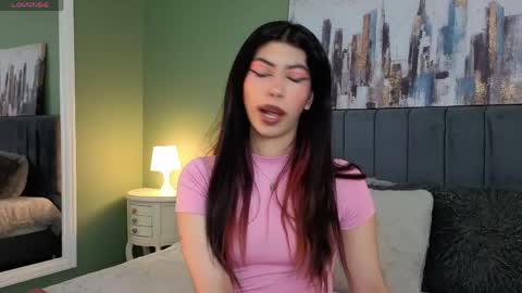 cassie_bloom online show from May 15, 3:22 am