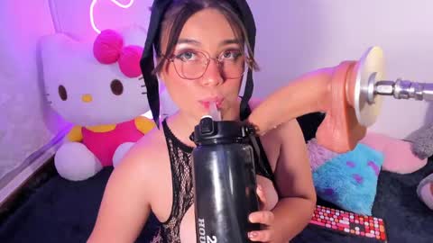 Bela igzaii9r online show from May 15, 11:51 pm