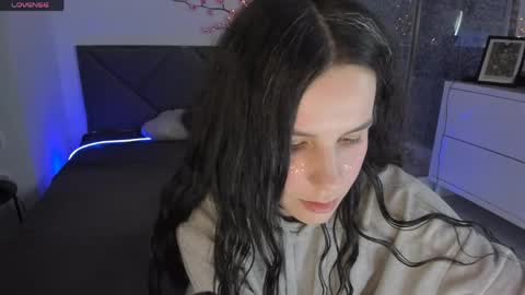 Cassie online show from April 16, 5:30 am