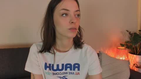 Snapshot of cassisland chatting on September 16, 6:16 pm cassandra online show from September 16, 6:16 pm
