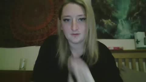 Snapshot of cassybby1 chatting on October 17, 1:47 pm Cassy newbiee online show from October 17, 1:47 pm