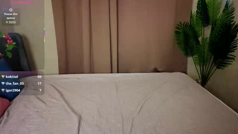 Diana online show from March 11, 9:35 am