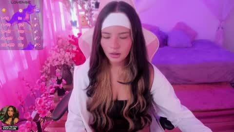 cata_desire online show from April 2, 9:34 pm