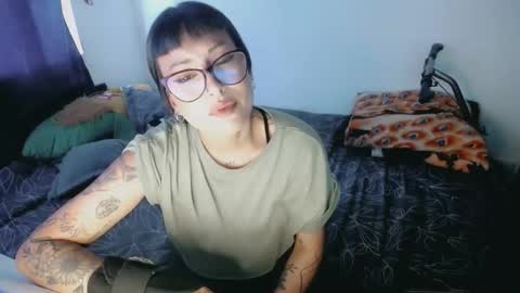 catalina online show from September 21, 9:35 pm