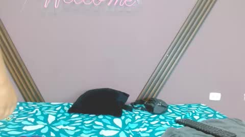 Snapshot of cataasexy18 chatting on September 16, 2:41 am catalina online show from September 16, 2:41 am
